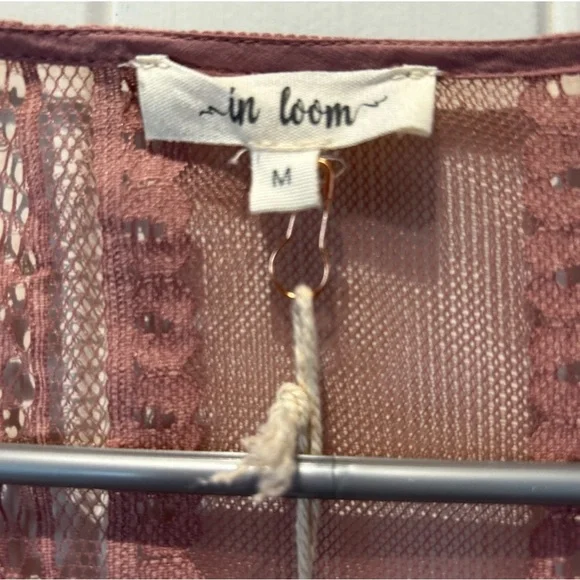 In Loom long cover up! NWT size M - Picture 4 of 5